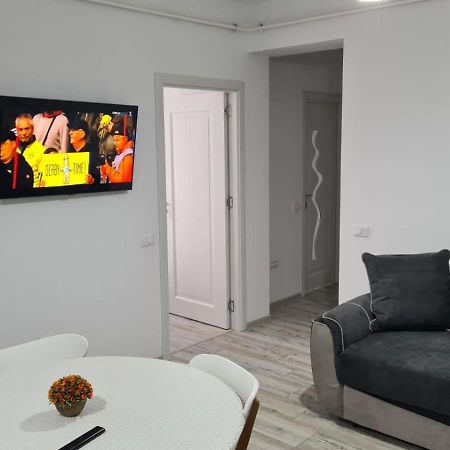 Apartament David Râmnicu Vâlcea Eksteriør bilde
