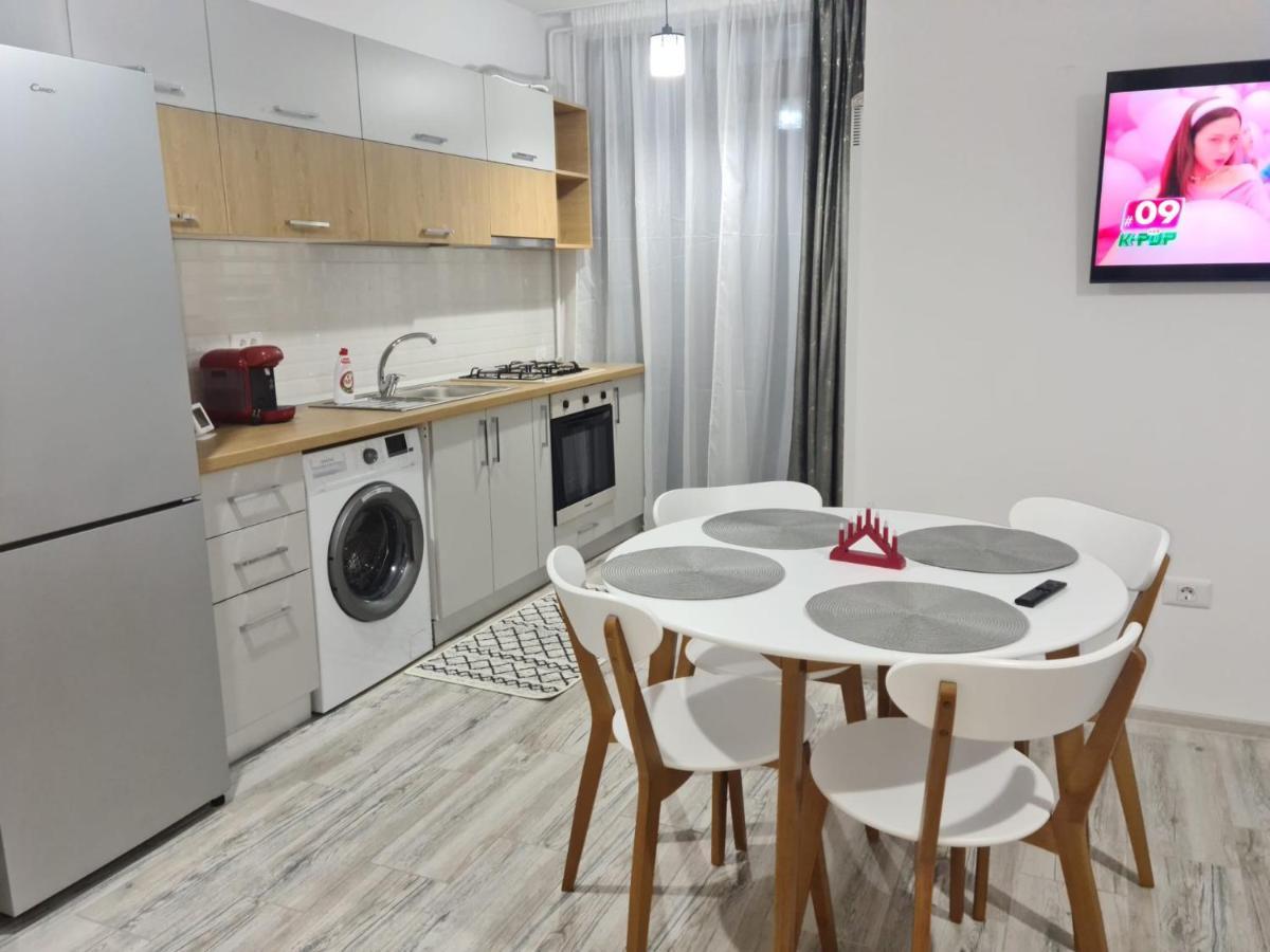 Apartament David Râmnicu Vâlcea Eksteriør bilde
