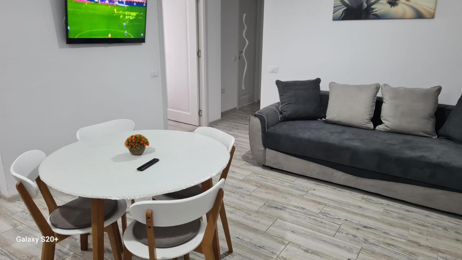 Apartament David Râmnicu Vâlcea Eksteriør bilde