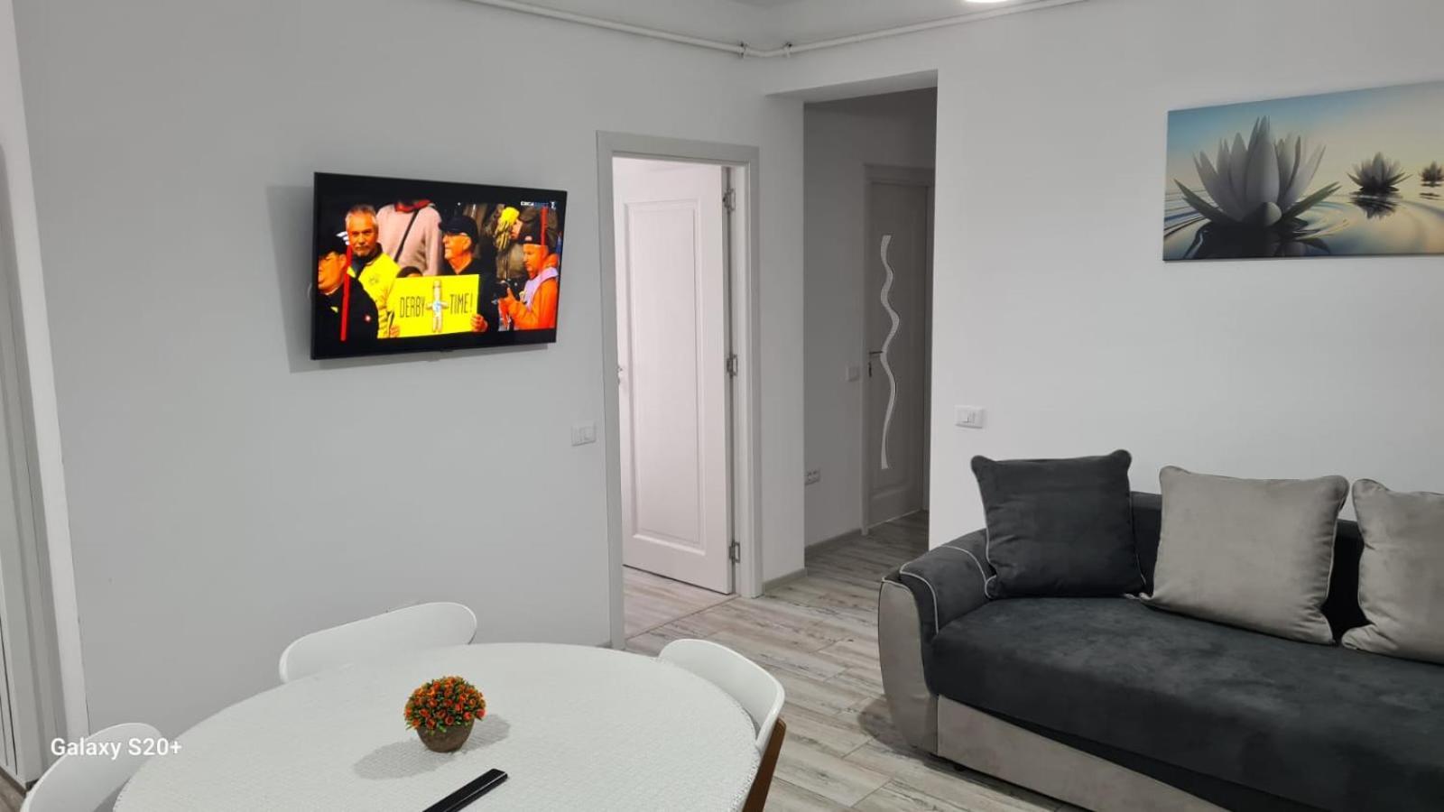Apartament David Râmnicu Vâlcea Eksteriør bilde
