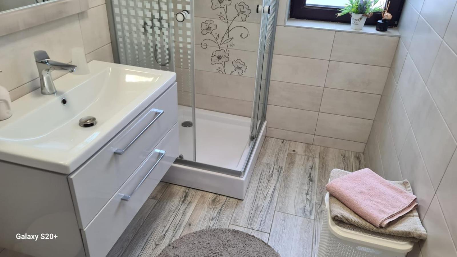 Apartament David Râmnicu Vâlcea Eksteriør bilde